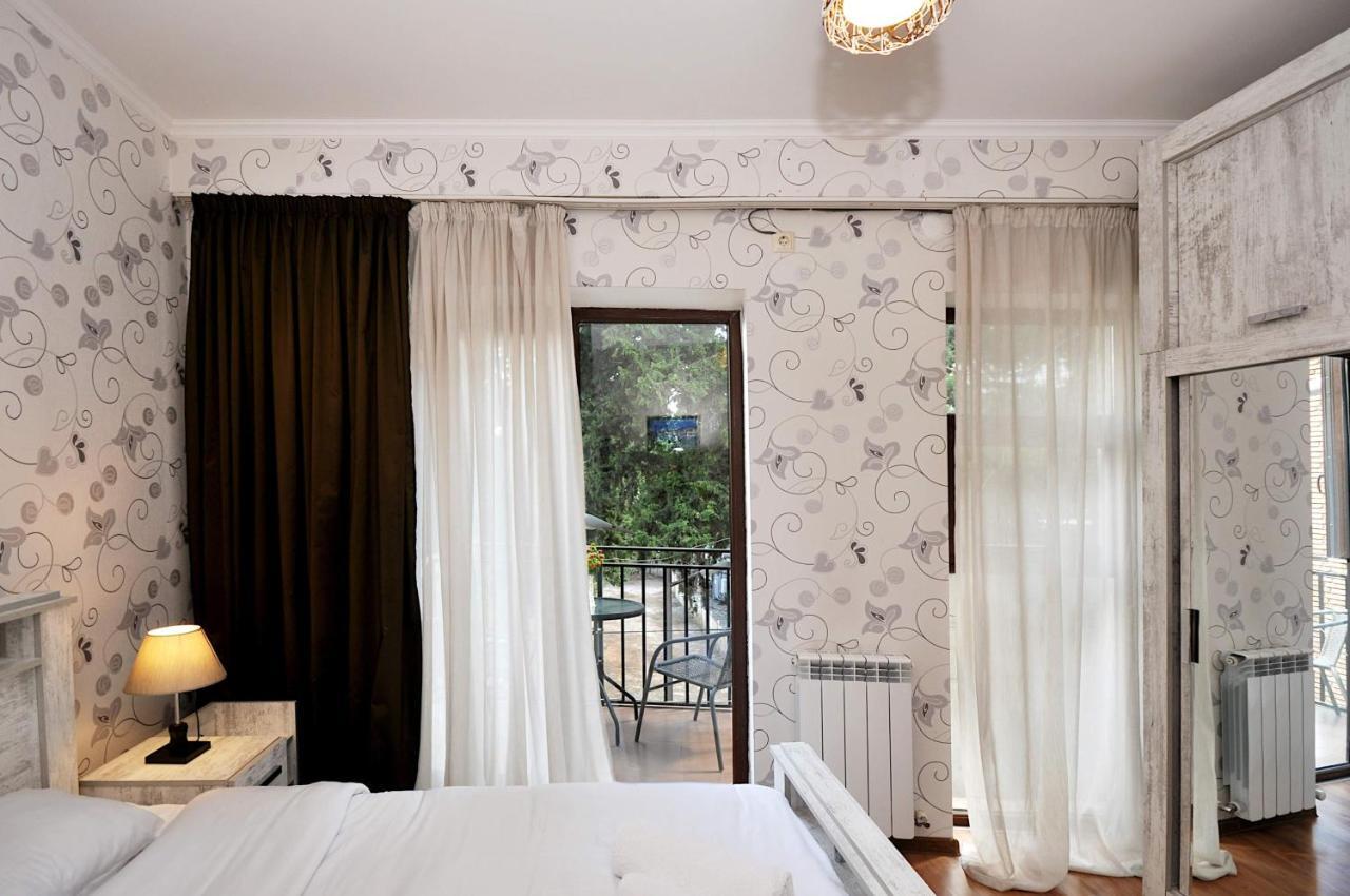 Apartment Art Django Old Avlabari Tbilisi ภายนอก รูปภาพ