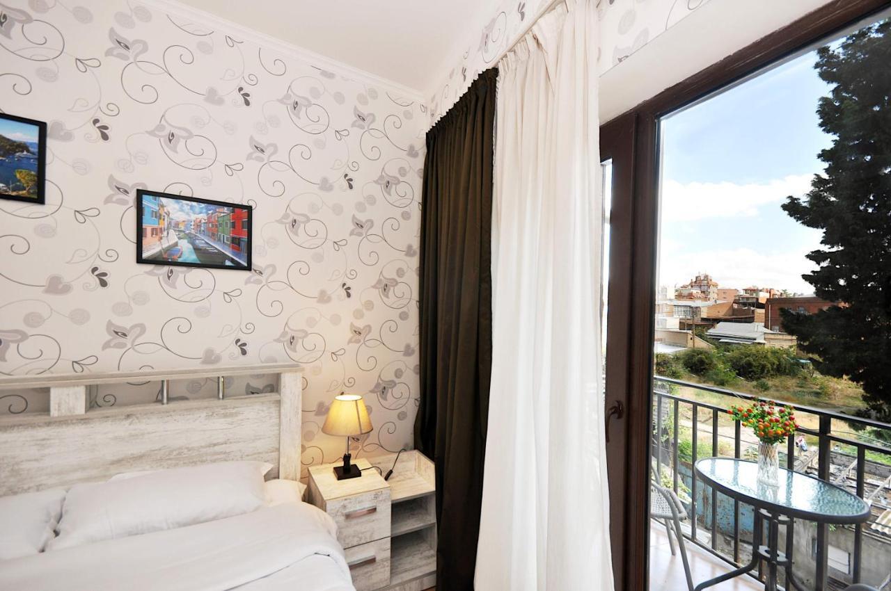 Apartment Art Django Old Avlabari Tbilisi ภายนอก รูปภาพ
