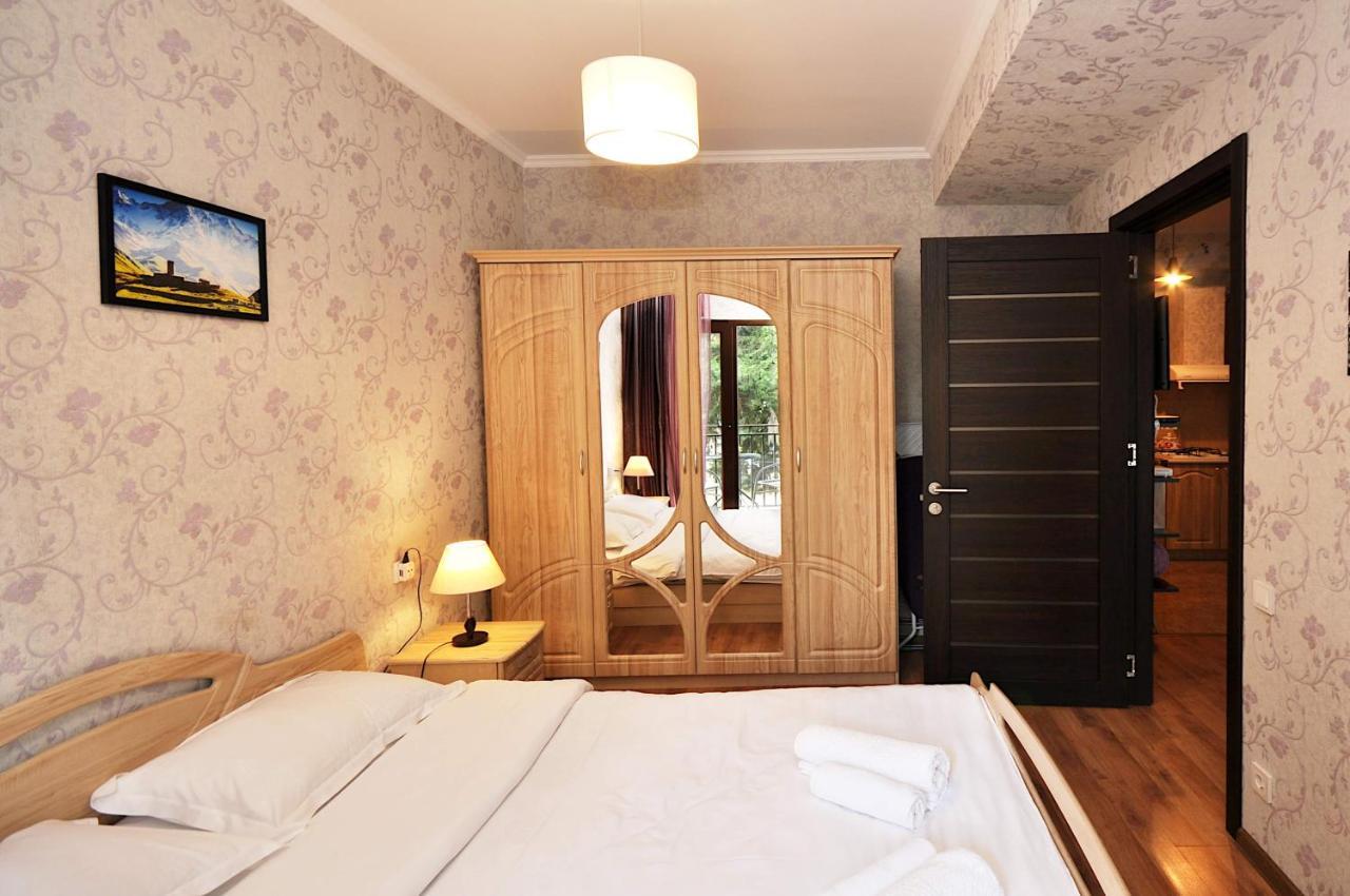 Apartment Art Django Old Avlabari Tbilisi ภายนอก รูปภาพ
